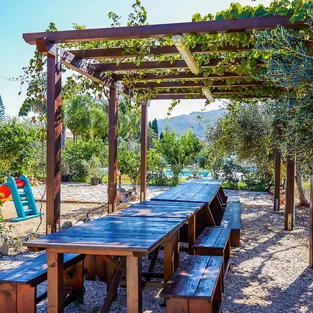 I Faraglioni Aparthotel 5*