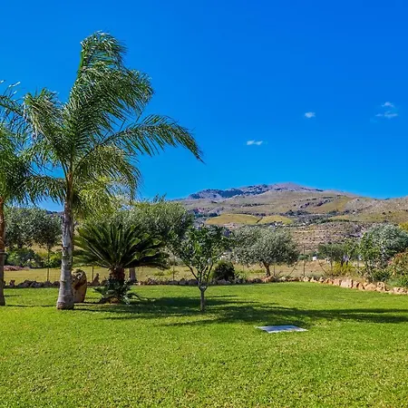 I Faraglioni Aparthotel Scopello (Sicily)