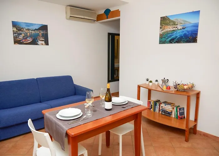I Faraglioni Lejlighedshotel
